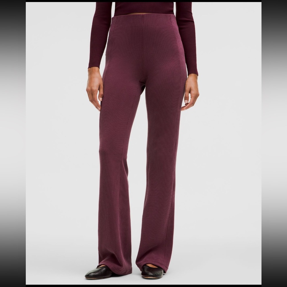 Lululemon Ribbed softstreme Flared pant Regular